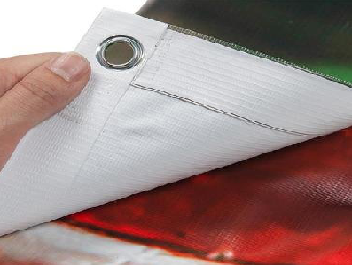 武平喷绘和刀刮布的工艺区别。